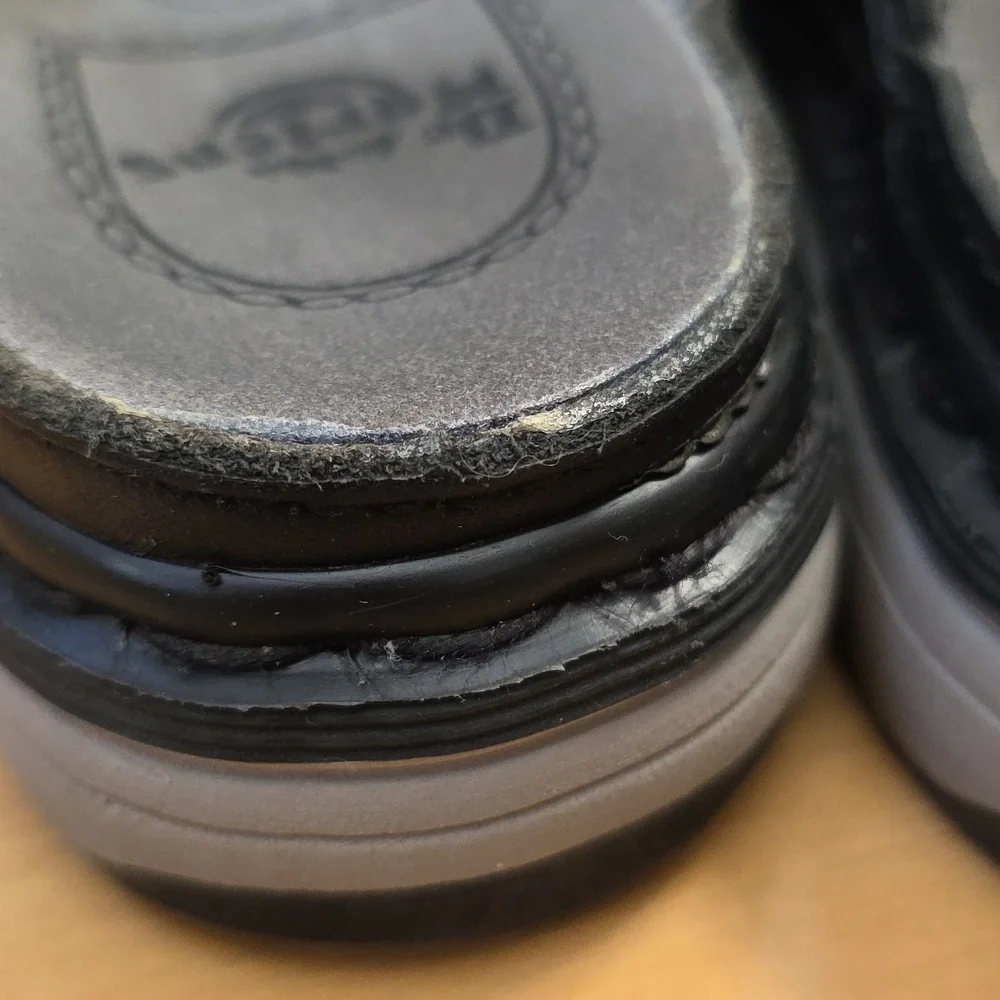 Dr. Martens Vintage Rare 9498 Black Slide Sandal w/ Grommets UK 6 Women 8-8.5🦋 - Picture 11 of 12